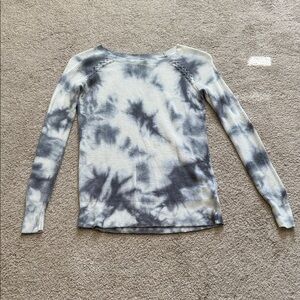 American Eagle Outfitters Navy and White Tie-Dye Long Sleeve sweater (size xs)
